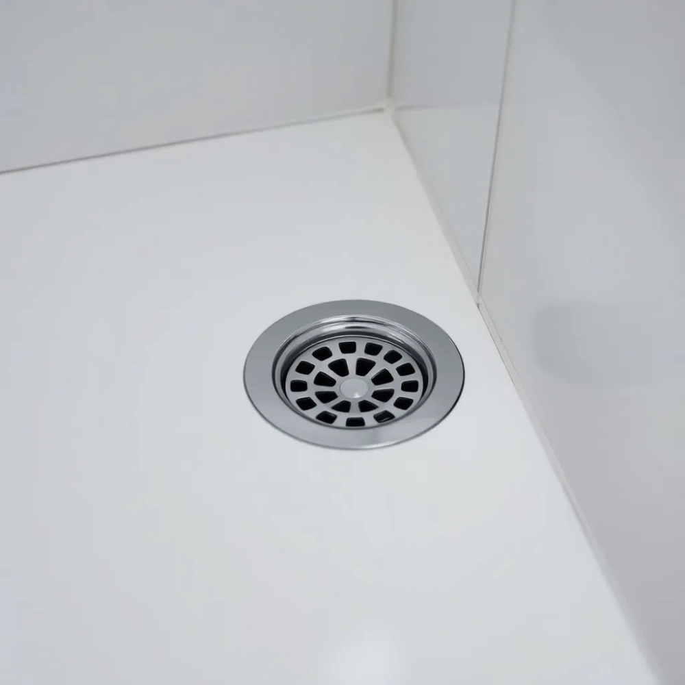 Jaki spadek rury od prysznica