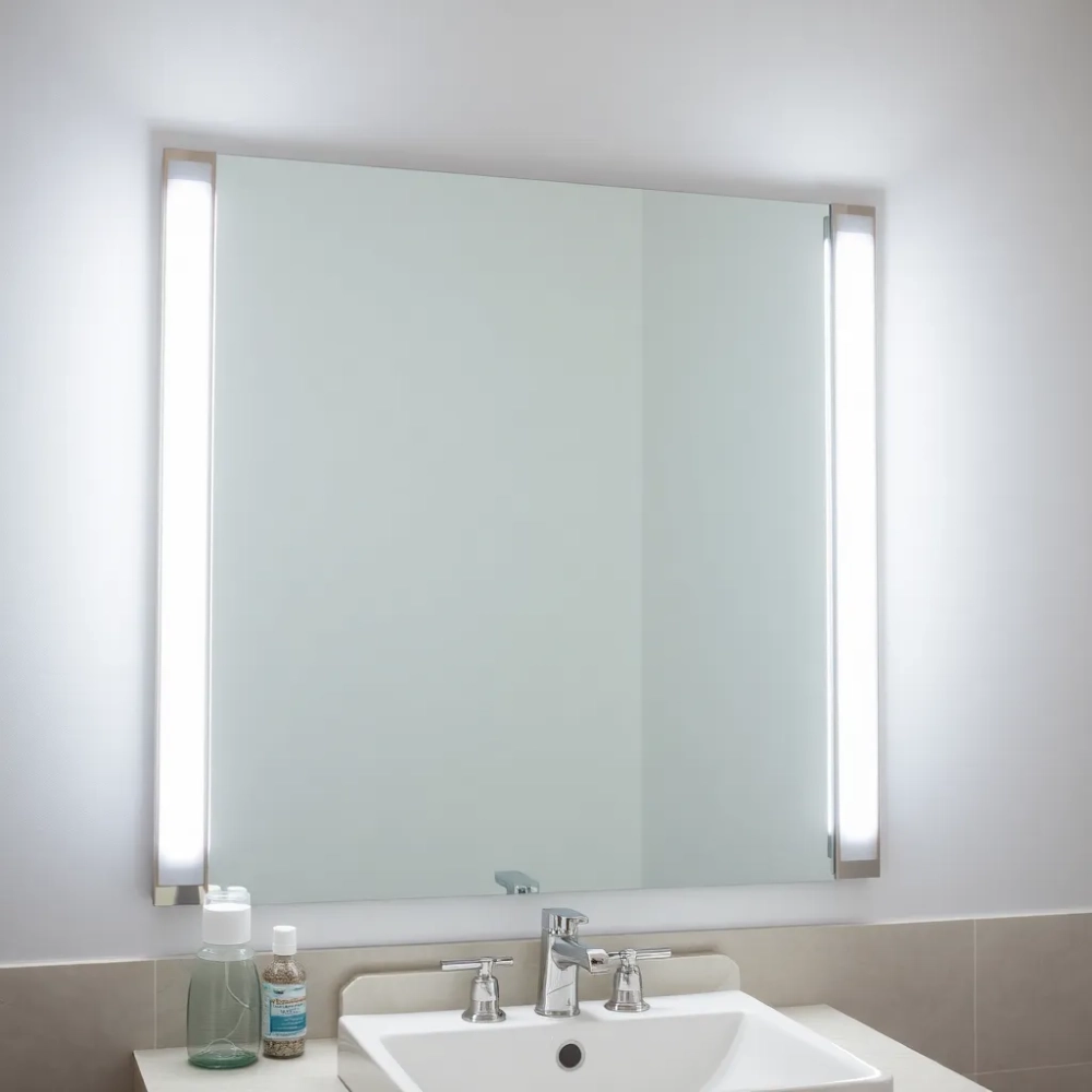 Jakie oświetlenie przy lustrze łazienkowym