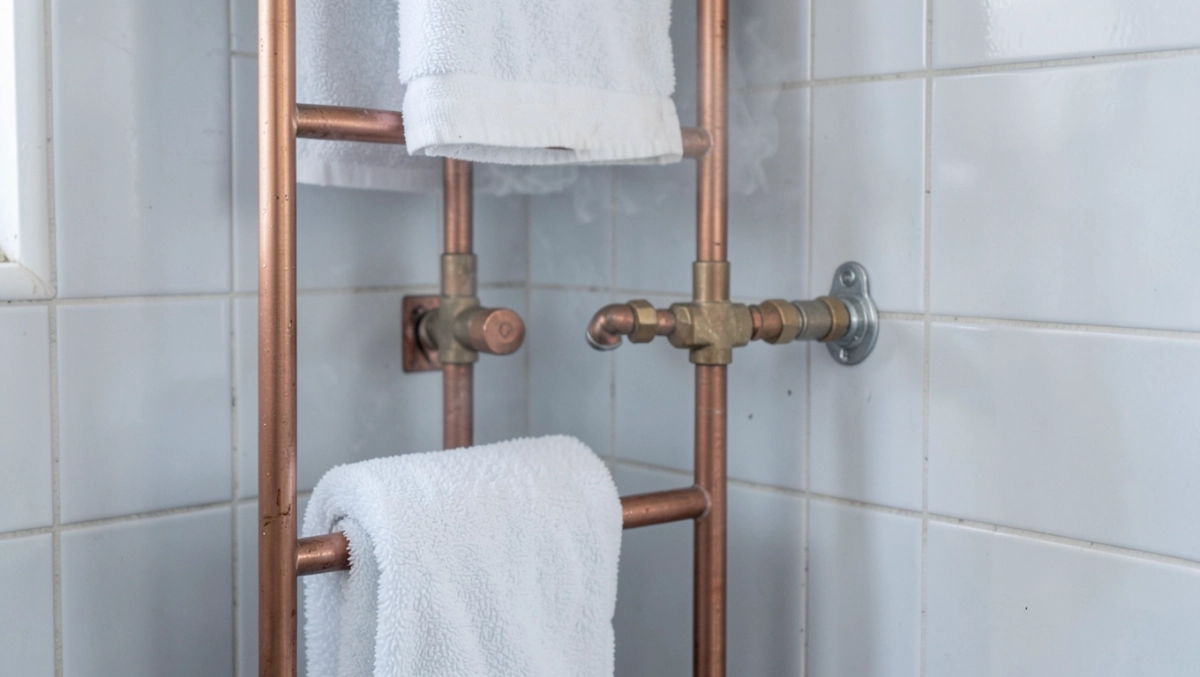 podpięcie grzejnika łazienkowego