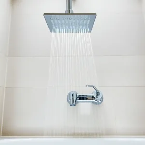 Bateria wannowa z deszczownicą