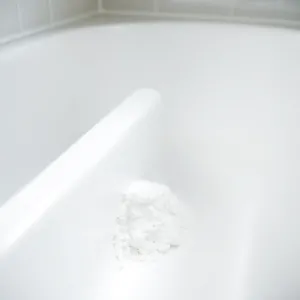 Czyszczenie wanny akrylowej sodą