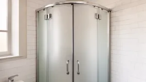 Drzwi do kabiny prysznicowej półokrągłej