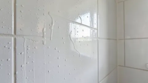 farba łazienkowa pod prysznic