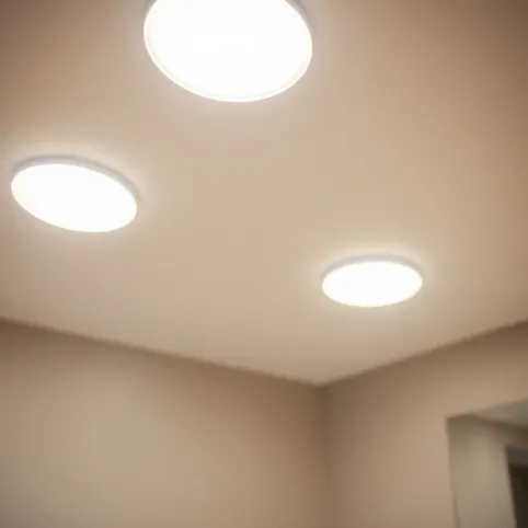 Halogeny sufitowe LED do łazienki