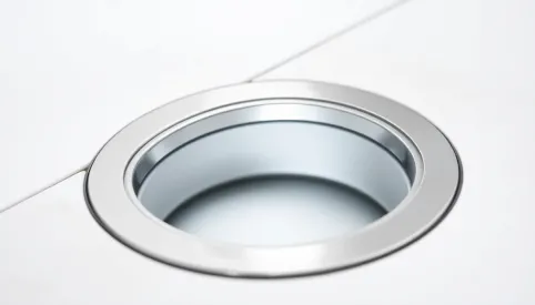 Jak otworzyc odpływ pod prysznicem