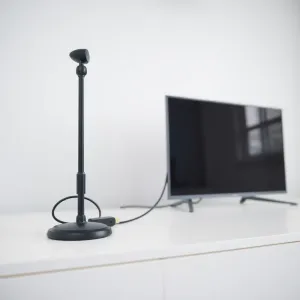 Jak podłączyć antenę pokojową do telewizora