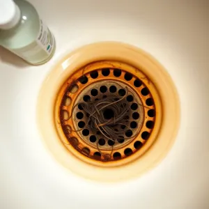 Jak udrożnić odpływ w wannie domowym sposobem