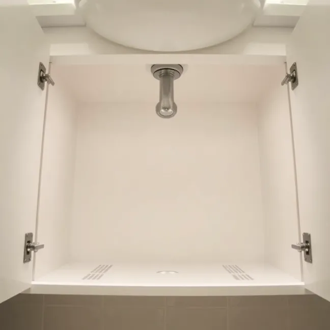 Jak zabezpieczyć szafkę pod umywalką