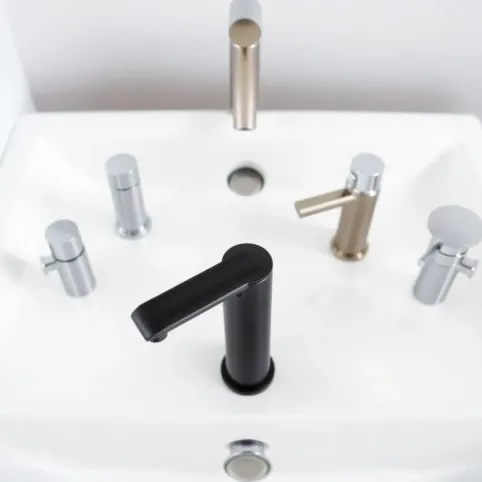 Jaka bateria do umywalki 40 cm