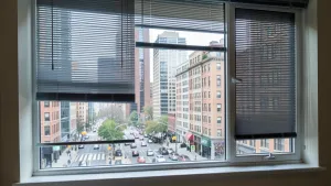 Jakie rolety do mieszkania w bloku