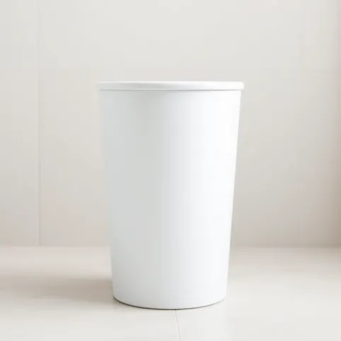 Kosz na śmieci do łazienki biały