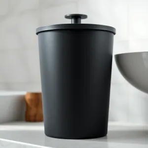 Kosz na śmieci do łazienki czarny mat