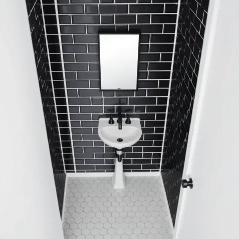 Mała łazienka biało czarna