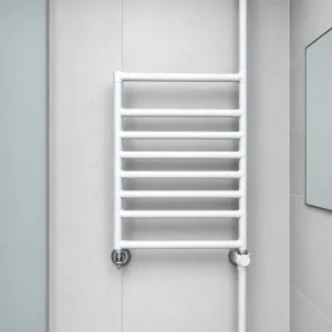 Montaż grzejnika łazienkowego w bloku