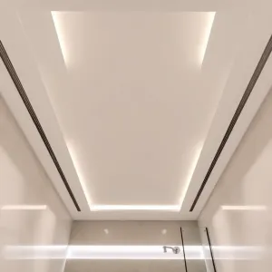 Nowoczesne sufity w łazienkach