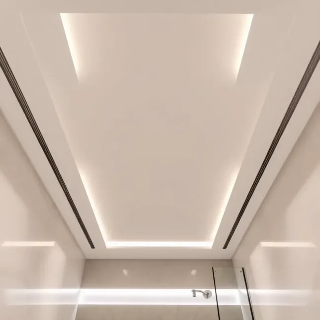 Nowoczesne sufity w łazienkach