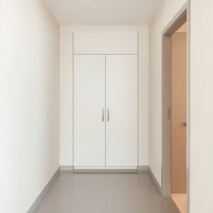 Szafa do małego przedpokoju