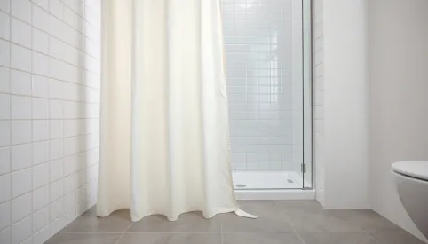 Wymiana starej kabiny prysznicowej na nową cena