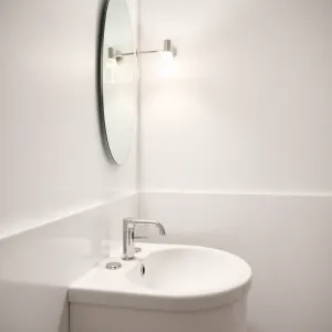 Wysokość kinkietu nad umywalką