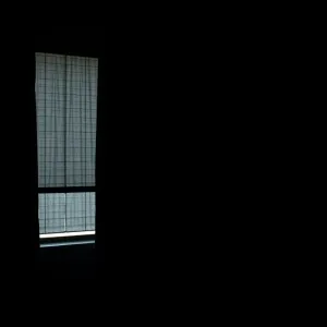 Zaciemnianie pokoju na drzemki