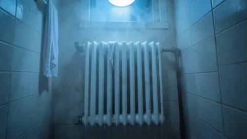 Zimny grzejnik łazienkowy