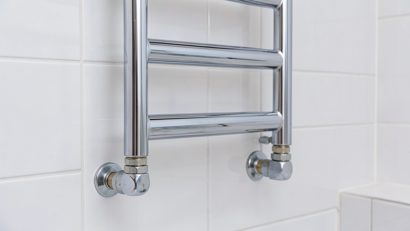 Standardowe rozstawy przyłączy grzejników łazienkowych