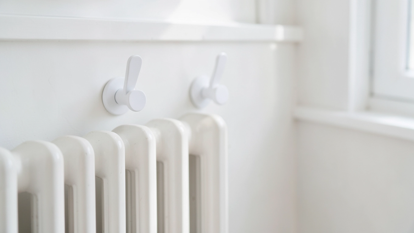 Uchwyty w kolorze białym Instal Projekt