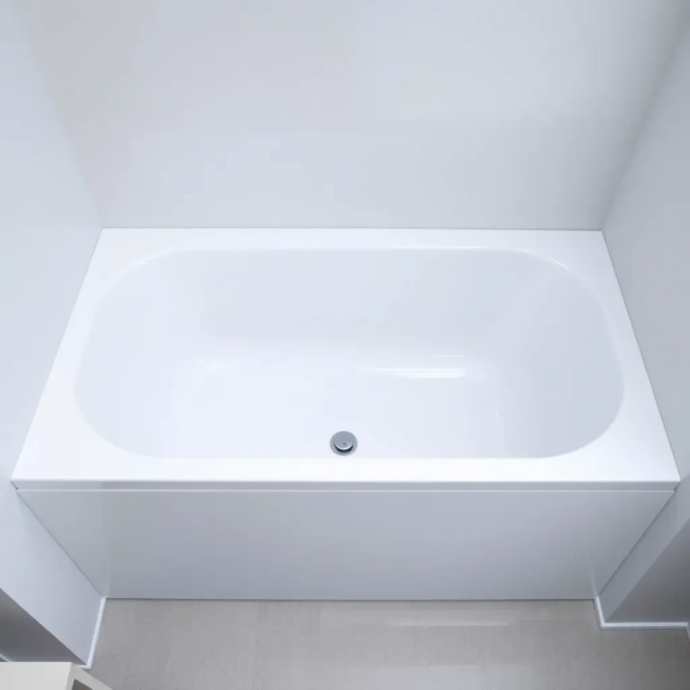 Wanna akrylowa 140x70 z obudową