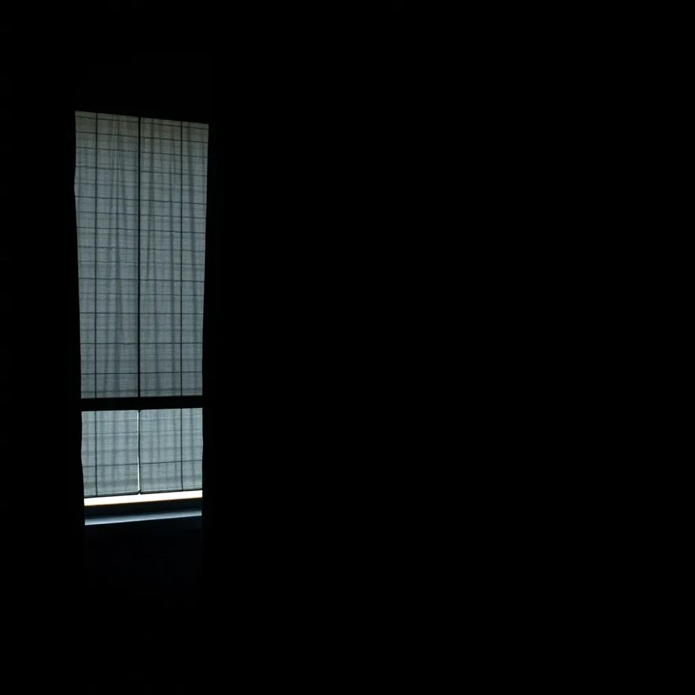 Zaciemnianie pokoju na drzemki